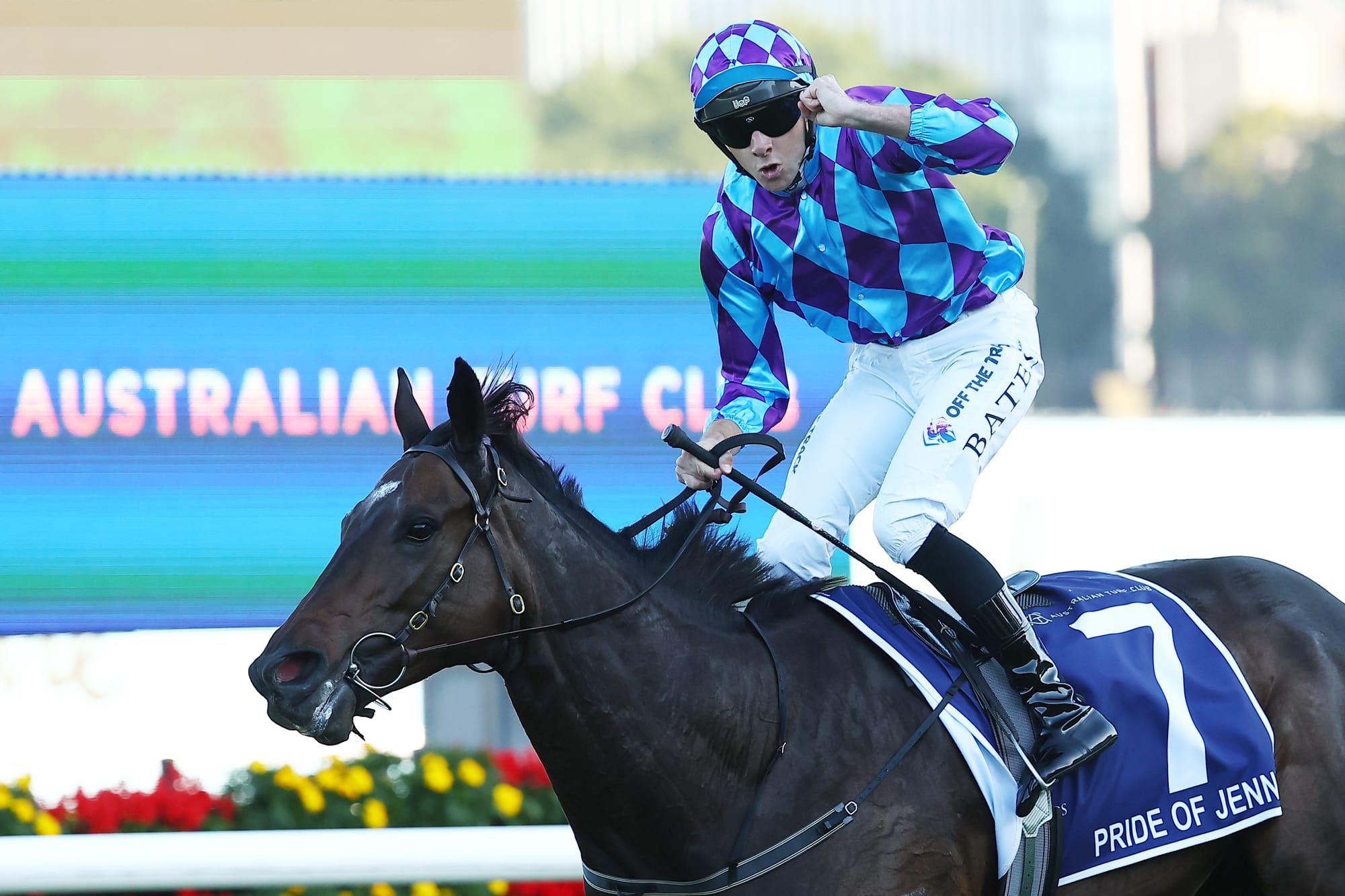 Sarah Kavanagh Racing Tracked - The Saturday Racing Review - April 13 – The Straight