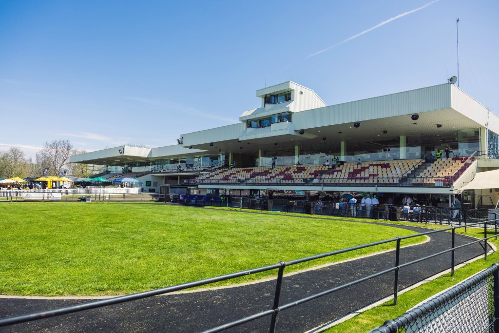 Thoroughbred Park