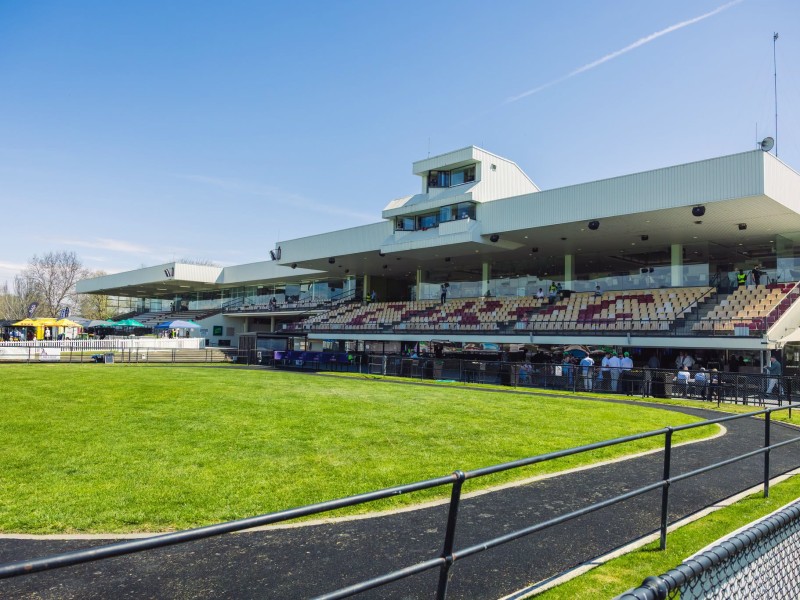 Thoroughbred Park